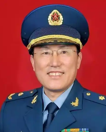 黄长强.空军工程大学教授