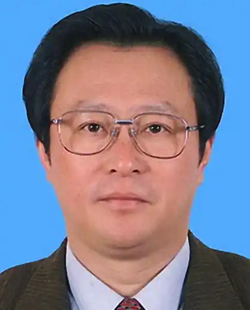 陈勇.能源与环境工程技术专家，中国工程院院士